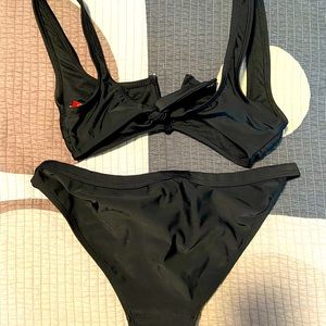 Black bikini